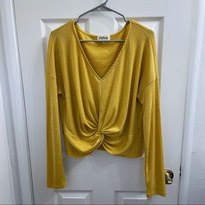 Mustard cropped v-neck long sleeve
